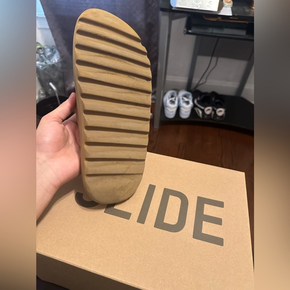 Yeezy Slides “Ochre” Size 13 Used - Picture 2 of 5